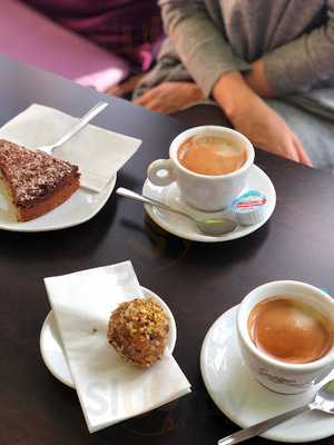 Leone Im Rheinauhafen Cafebar & Ristorantino