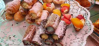 Leone Im Rheinauhafen Cafebar & Ristorantino