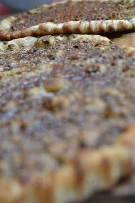 Restaurant High Five