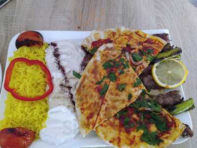 Restaurant High Five