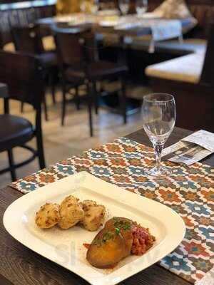 La Table Du Tag Kuss