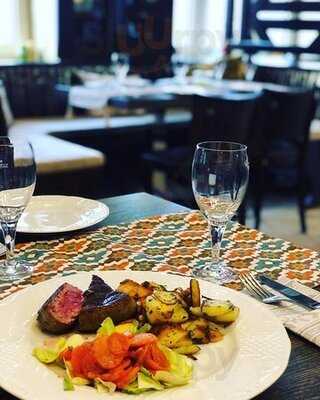 La Table Du Tag Kuss