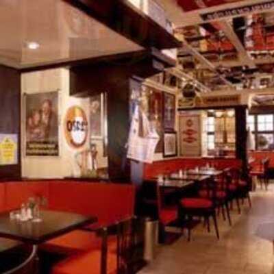 Ta Os Weinbar By Lausterer