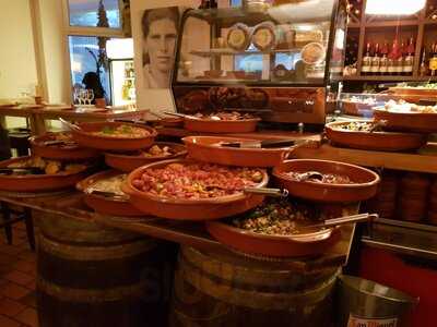 Manuela Tapas Restaurant