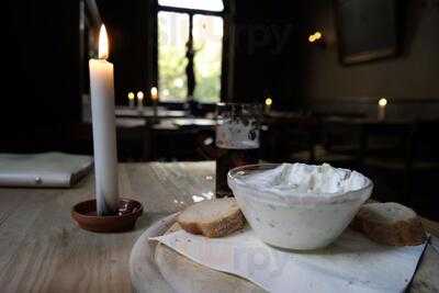 Gutzeit Café & Steakbar Im Burghof