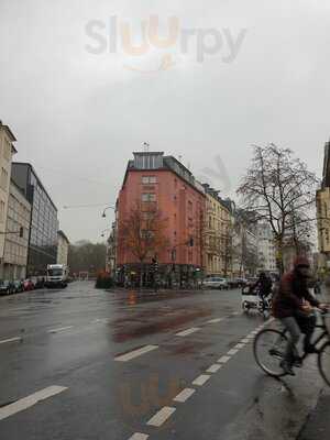 Woyton In Der Höhle