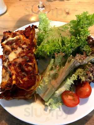 Carlsons Coffee Food Bar