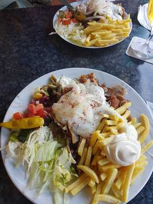 Orient-grill Inh. Tembiya Sezek