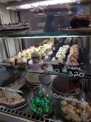 Homemade We Eat Fine