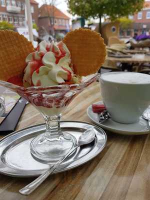 Lübberländer Baumstriezel