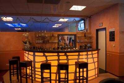 Bistro Live & Panorama Bar