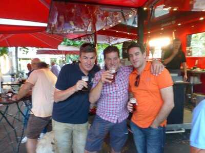 Fuchs Am Klemensplatz