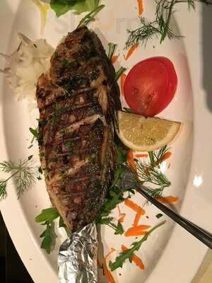 Zum Hohenstaufen Der Grieche