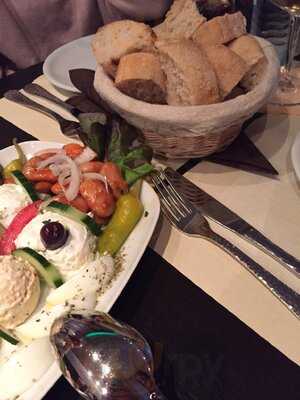 Zum Hohenstaufen Der Grieche