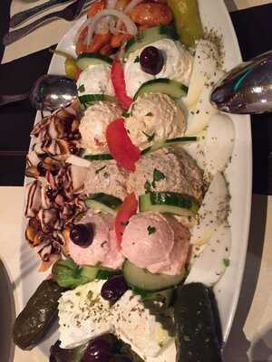 Zum Hohenstaufen Der Grieche