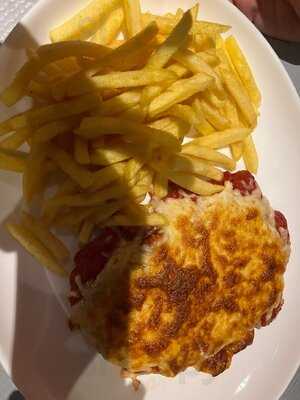 Café Bistro Bellini