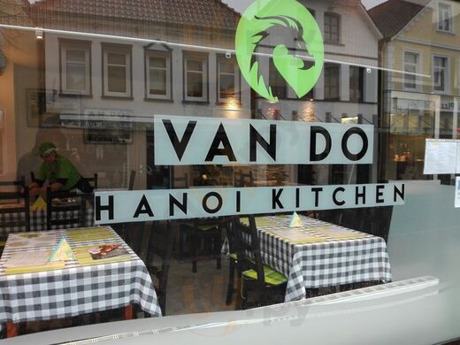 Van Do Hanoi Kitchen