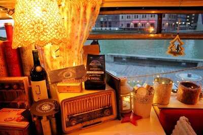 Doppellecker Genussbus