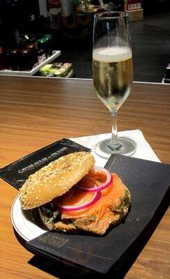 Caviar House & Prunier