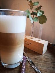 Meinfach Café & Shop