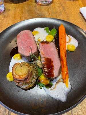 Der Hirsch & Frederix