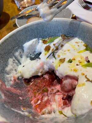 Der Hirsch & Frederix