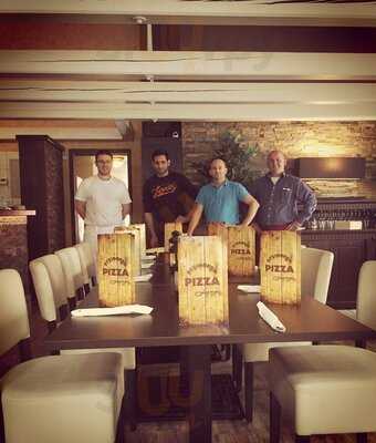 Pizza Lounge & Eiscafe Pinocchio