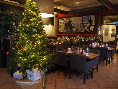 Coopers Restaurant & Bar