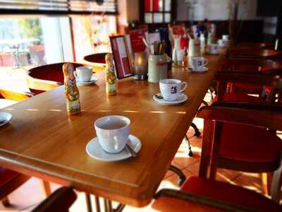 Coopers Restaurant & Bar