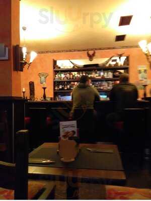 Houstons Fine Burrito Co