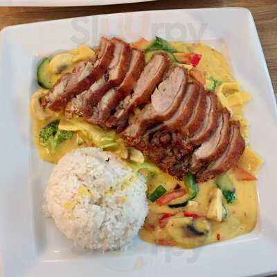 Miu Miu China & Thai Food