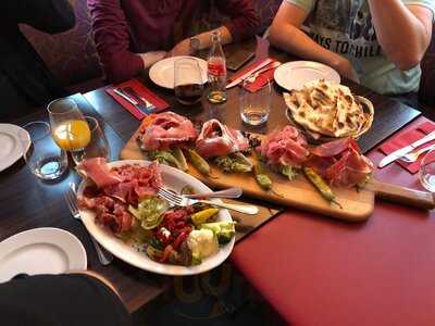 Michelangelo Eiscafe Spizzicoteca Vinobar