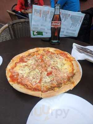 Carlo's Pizzeria Italia