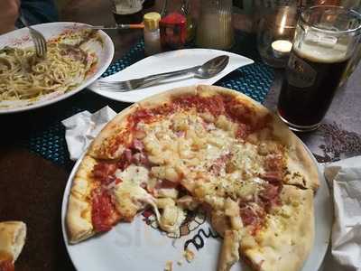 Carlo's Pizzeria Italia