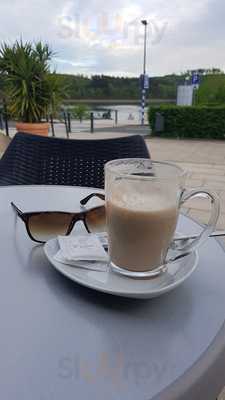 Charlotta Ampezzan Eiscafe