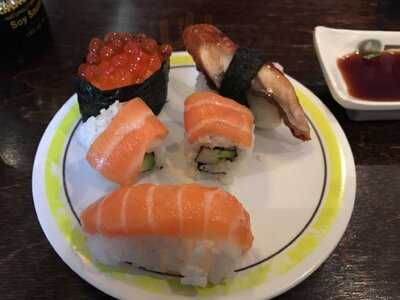 Sakura Running Sushi