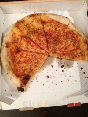 Pizzeria La Rusticana