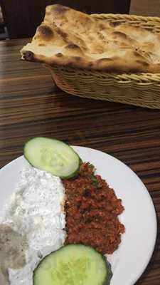 Kristall Grill Kebap Restaurant