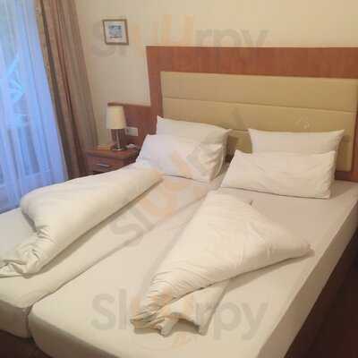 Hotel & Cafe Strandeck