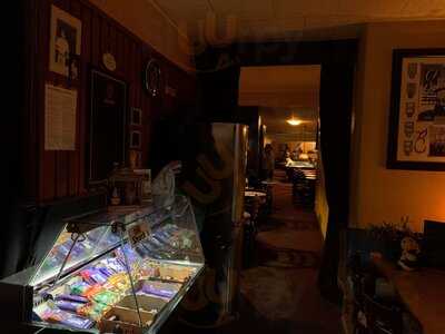 Frank's Billard Café