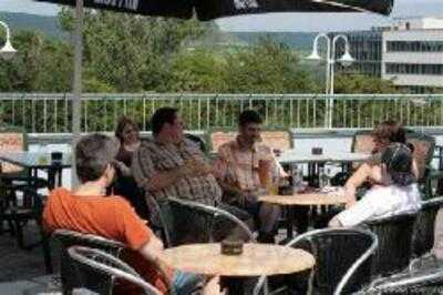 Billardlounge Carambolage + Casino Eightball