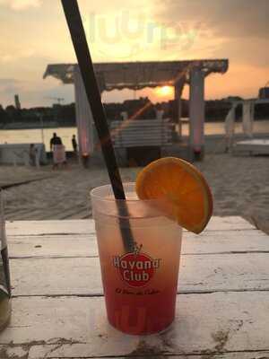 Km 689 Cologne Beach Club