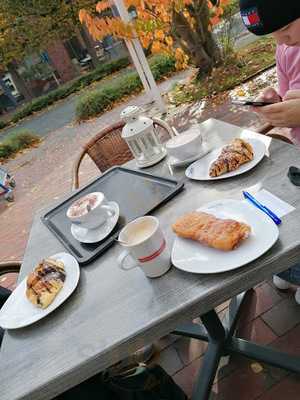 Lorenz Bäcker Victorbur