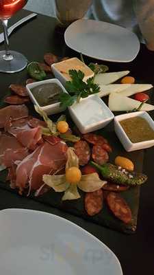 Majesstico Tapas Restaurant