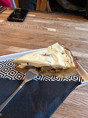 Café Under Pressure