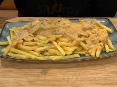 Akropolis Grill And More