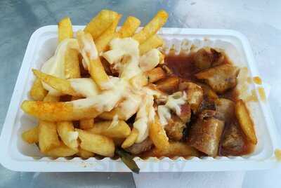 Currywurst By Tante Emma