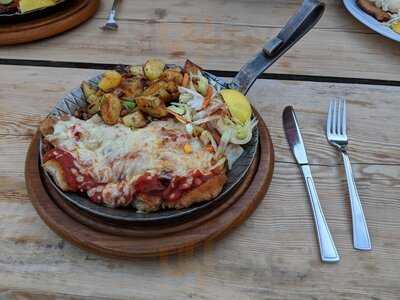 Die Schnitzelschmieden