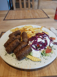 Sofra Pizza Und Kebab Haus
