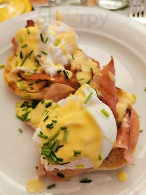 Kaffee K - Kaffee & Wein Im Kapellenhof